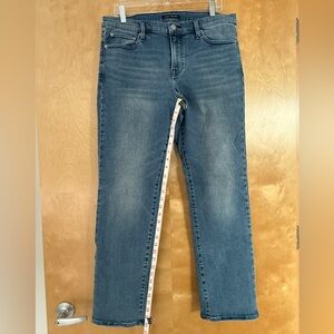 Lucky Brand Sweet Mid Rise Straight leg denim, 14R